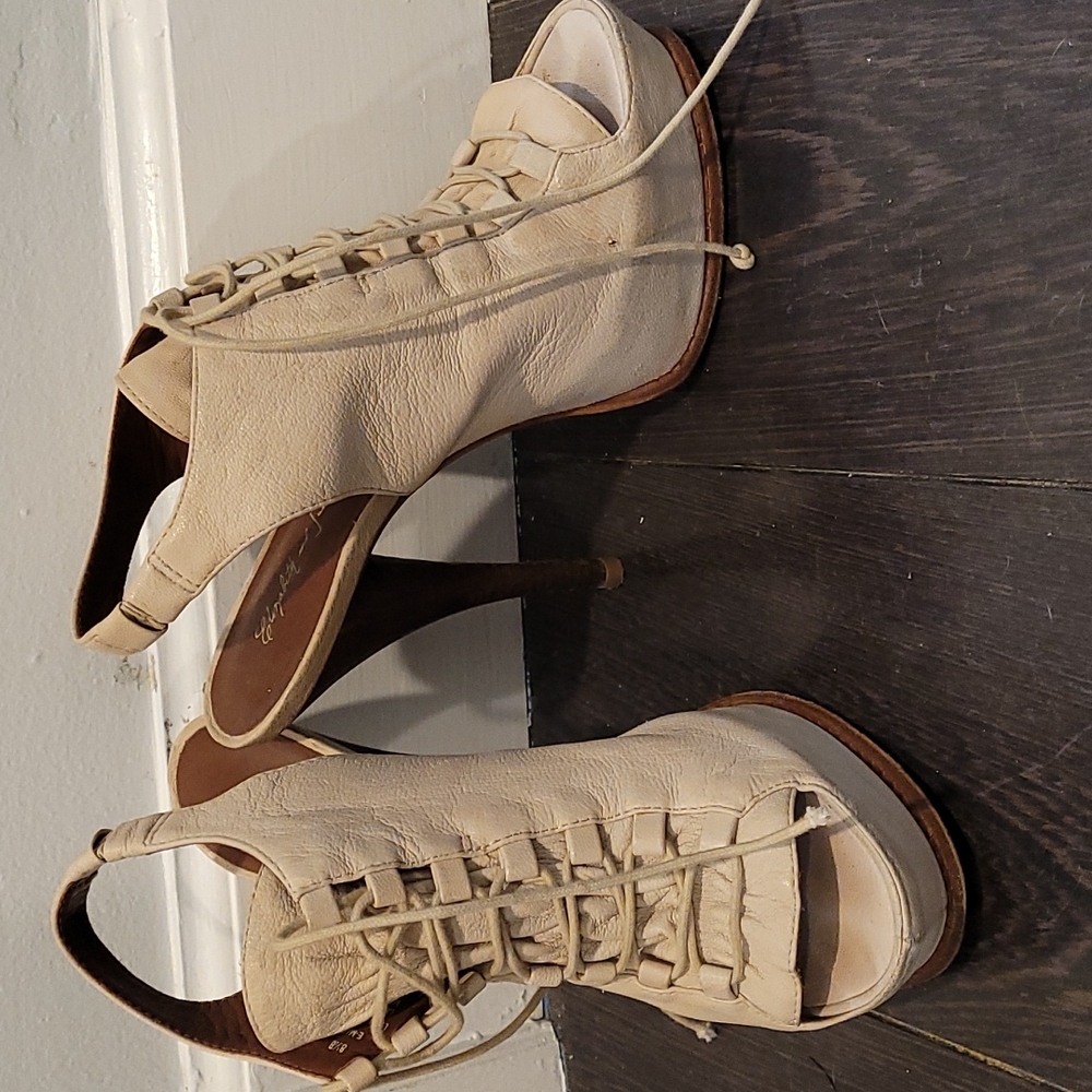 Elizabeth and James slingback heels